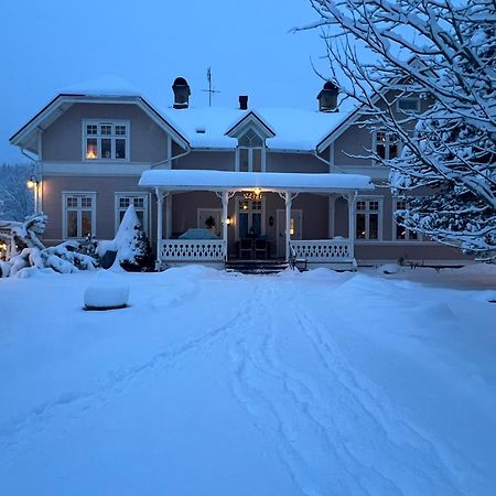 Rosa Huset Osebol Apartment Stollet Bagian luar foto