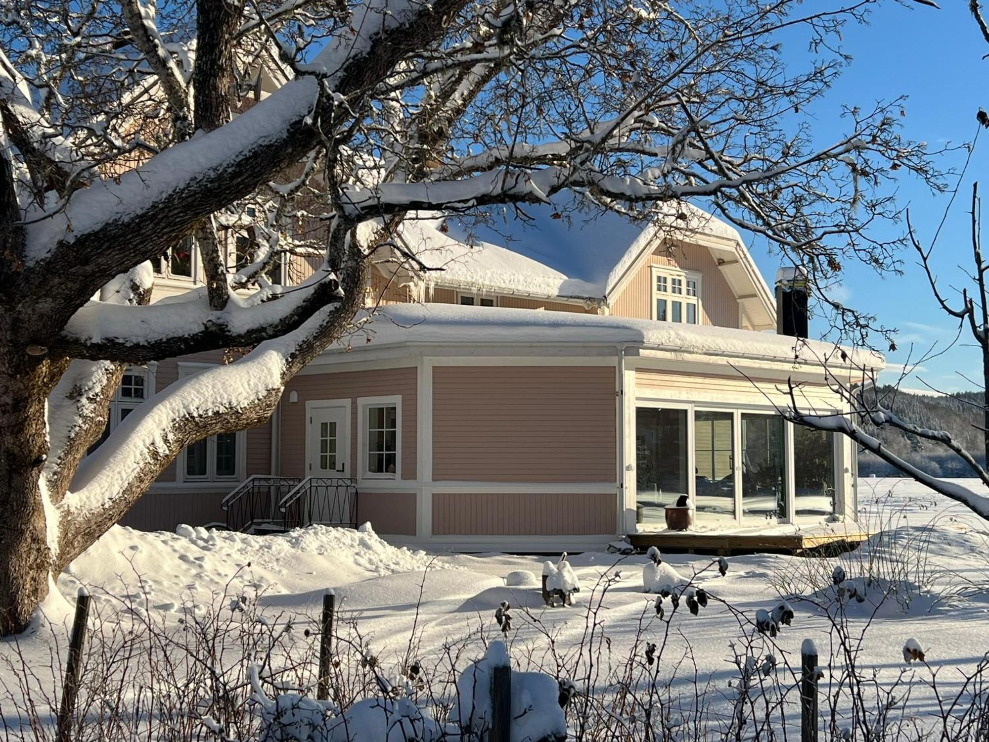 Rosa Huset Osebol Apartment Stollet Bagian luar foto