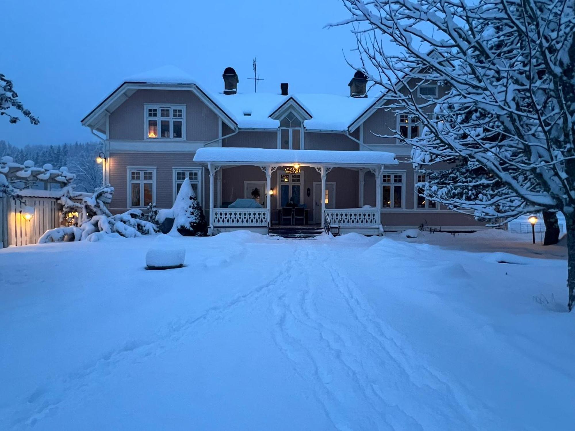 Rosa Huset Osebol Apartment Stollet Bagian luar foto