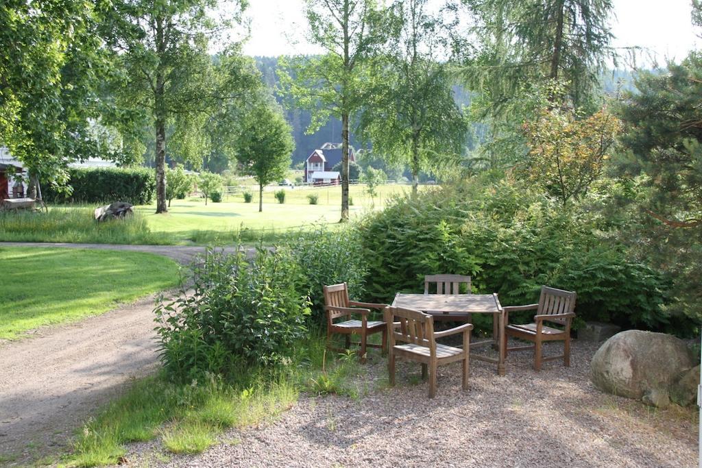 Rosa Huset Osebol Apartment Stollet Bagian luar foto